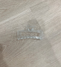 Load image into Gallery viewer, XL Everyday Clear