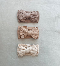Load image into Gallery viewer, Baby Knot Bow