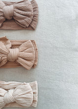 Load image into Gallery viewer, Baby Knot Bow