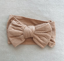 Load image into Gallery viewer, Baby Knot Bow