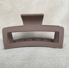 Load image into Gallery viewer, XL mega everyday claw