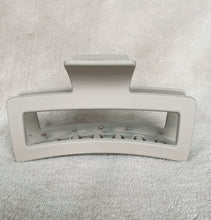 Load image into Gallery viewer, XL mega everyday claw