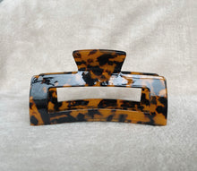 Load image into Gallery viewer, XL Dark Tortoise Claw