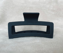 Load image into Gallery viewer, MEGA Everyday Claw Black
