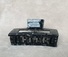 Load image into Gallery viewer, LARGE Onyx Claw
